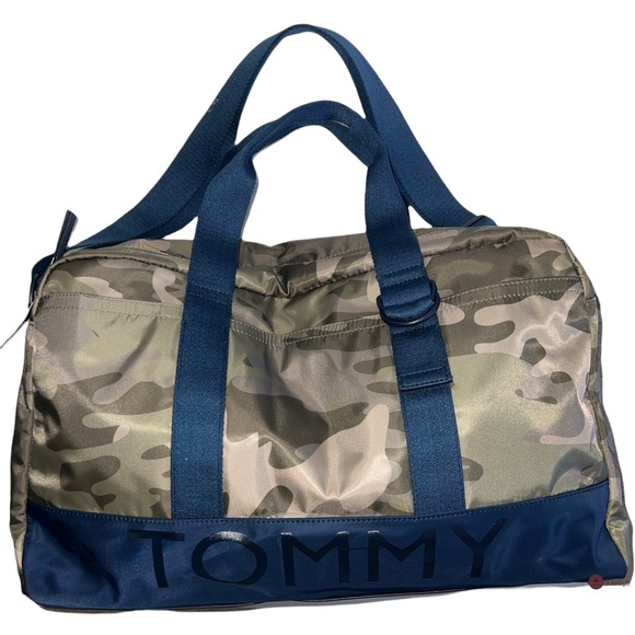 Tommy Hilfiger Bags Tommy Hilfiger Nylon Camouflage Zip Duffle Gym